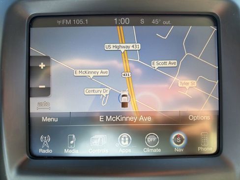 Used 2018 Jeep Cherokee Overland w/ Technology Group AWD/4WD image 40