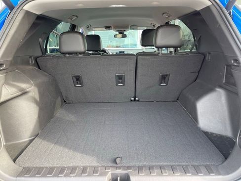Used 2024 Chevrolet Equinox Premier image 12