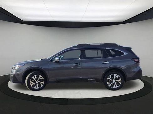 Used 2020 Subaru Outback Touring w/ Popular Package #2 image 4