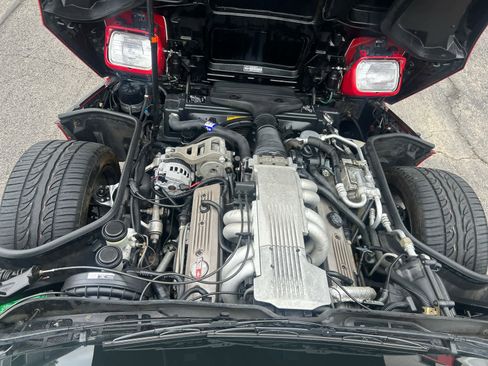 Used 1989 Chevrolet Corvette Convertible RWD image 19