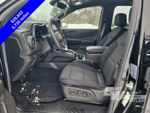 Used 2025 Chevrolet Colorado W/T w/ Advanced Trailering Package image 10