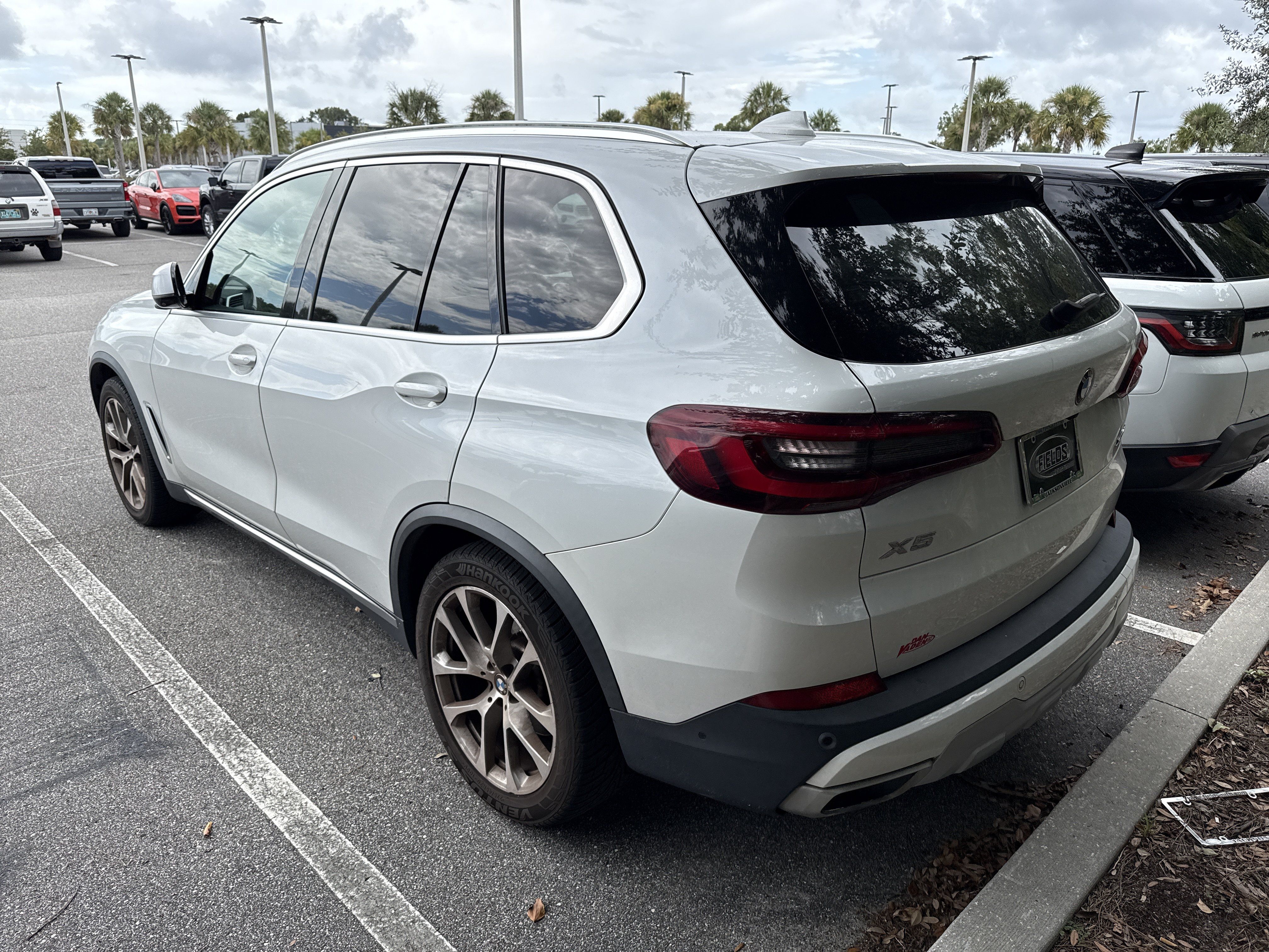 Used 2021 BMW X5 xDrive40i w/ Convenience Package AWD/4WD image 3