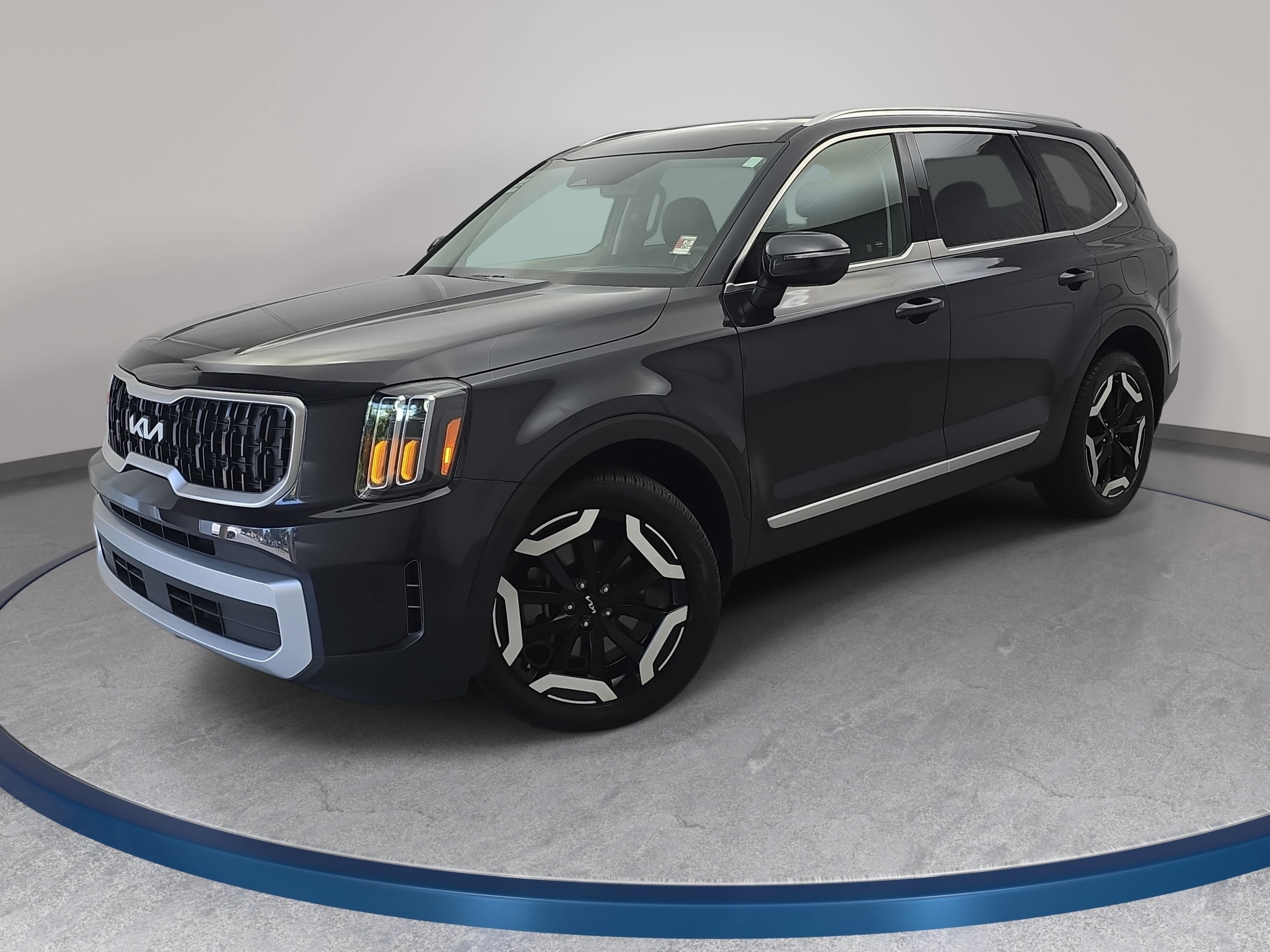 Used 2025 Kia Telluride EX w/ EX Captain's Chair Package FWD image 1