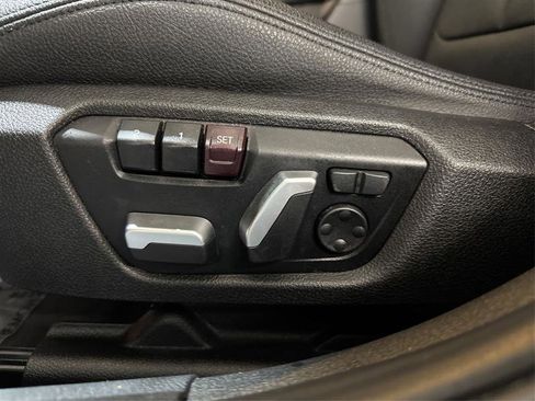 Used 2017 BMW 330i xDrive Sedan image 18