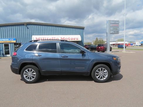 Used 2022 Jeep Cherokee Latitude Lux AWD/4WD image 1