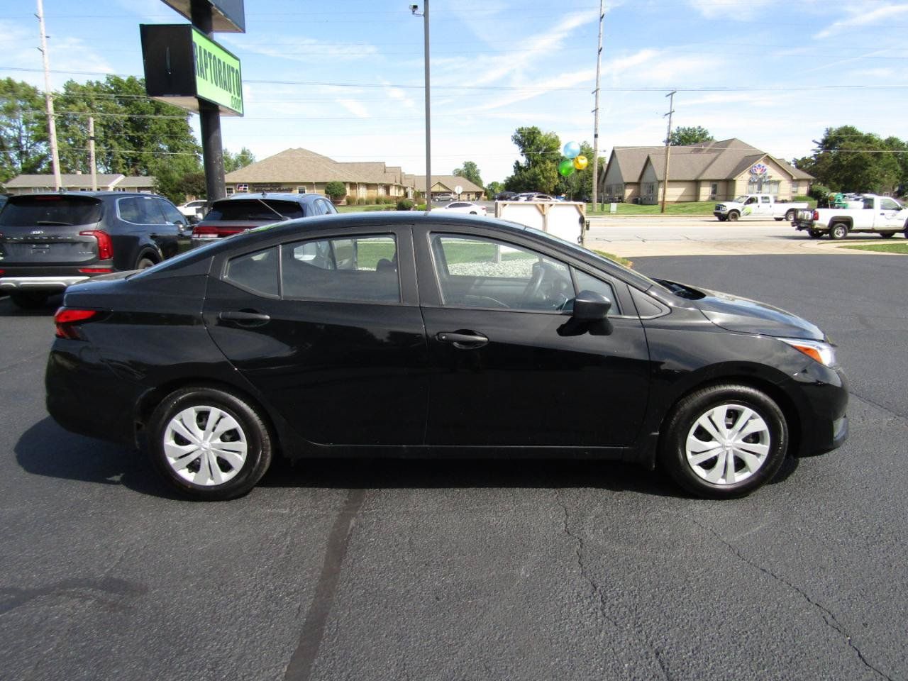 Used 2024 Nissan Versa S w/ Trunk Package FWD image 9