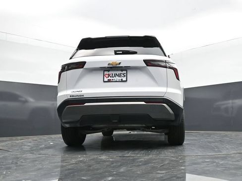 Used 2025 Chevrolet Equinox LT FWD image 62