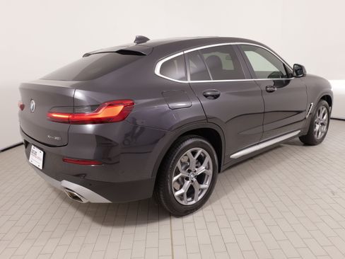 Used 2025 BMW X4 xDrive30i AWD/4WD image 13
