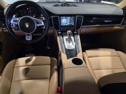 Used 2016 Porsche Panamera 4 AWD/4WD image 20