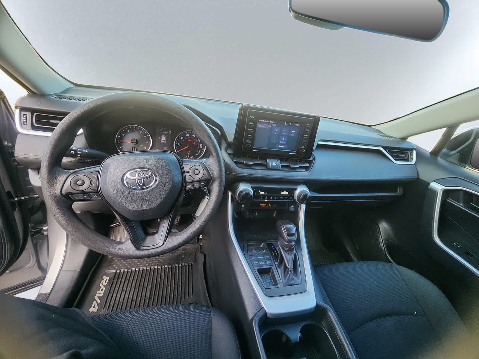 Used 2020 Toyota RAV4 LE w/ All Weather Liner Package AWD/4WD image 6