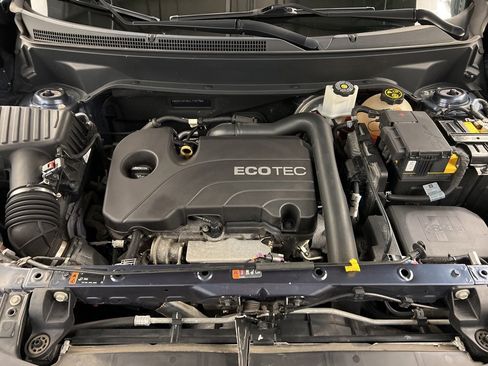 Used 2018 Chevrolet Equinox LT image 33