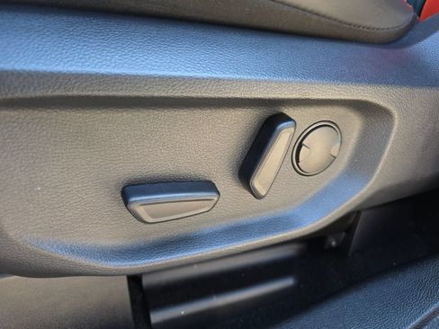 Used 2025 Ford Ranger Raptor AWD/4WD image 14