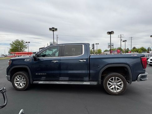 Used 2020 GMC Sierra 1500 SLT w/ SLT Premium Plus Package AWD/4WD image 3