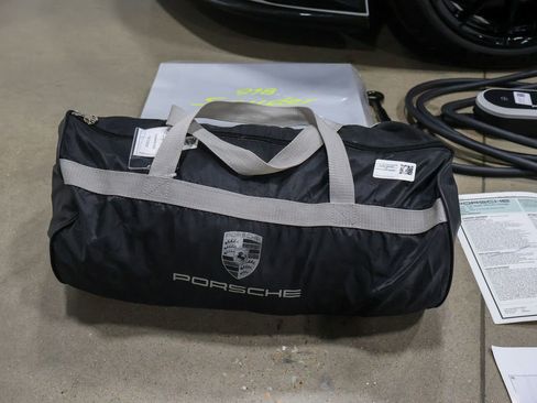 Used 2015 Porsche 918 Spyder image 73