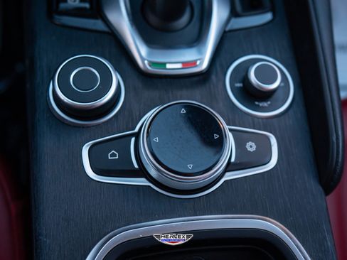 Used 2020 Alfa Romeo Giulia w/ Quick Order Package 22K Sport image 37