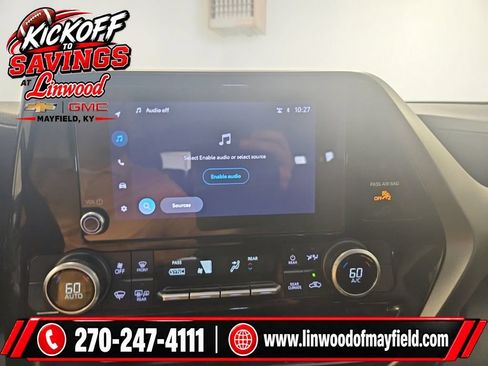 Used 2023 Toyota Highlander LE AWD/4WD image 24