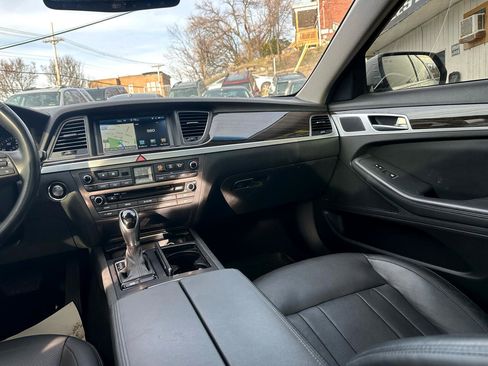 Used 2016 Hyundai Genesis 3.8 w/ Option Group 02 image 24