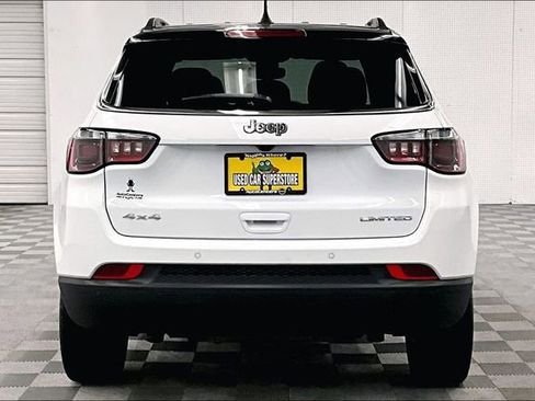 Used 2025 Jeep Compass Limited image 5