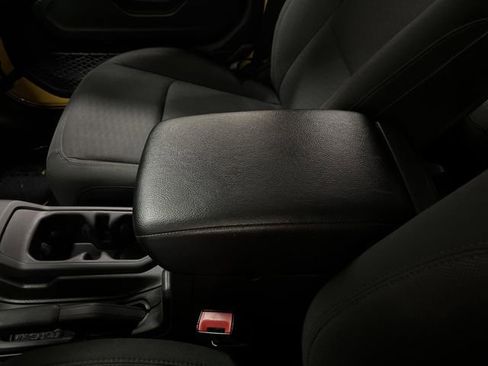 Used 2020 Jeep Wrangler Unlimited Sport image 17