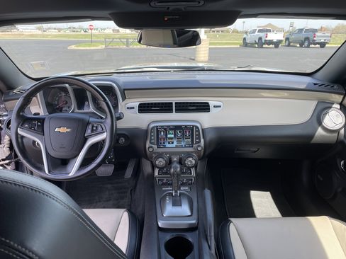 Used 2015 Chevrolet Camaro LT w/ RS Package image 18