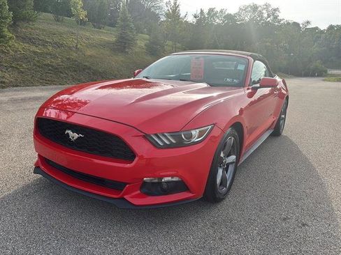Used 2015 Ford Mustang Convertible w/ Equipment Group 051A image 8