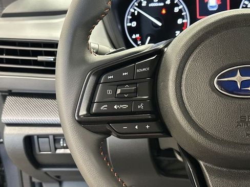 Used 2025 Subaru Crosstrek 2.5i Limited image 9