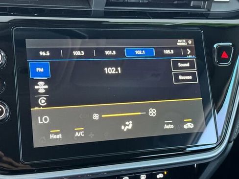 Used 2023 Chevrolet Bolt EUV LT w/ Driver Confidence Package image 17