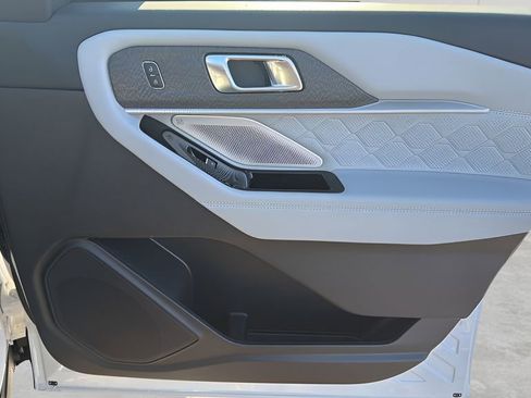 New 2026 Ford Explorer Platinum w/ LUX Leather Package image 10