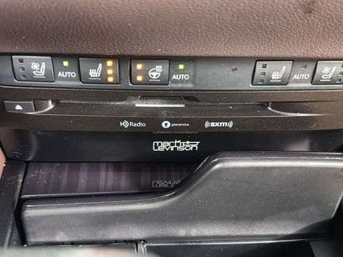 Used 2021 Lexus ES 300h w/ Premium Package image 25