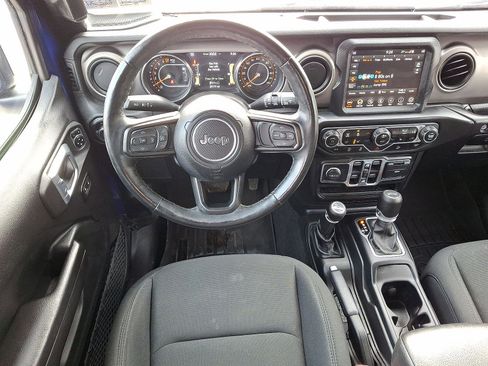 Used 2020 Jeep Wrangler Unlimited Sport S w/ Sun And Sound Package image 21