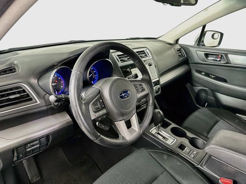 Used 2015 Subaru Outback 2.5i Premium AWD/4WD image 10