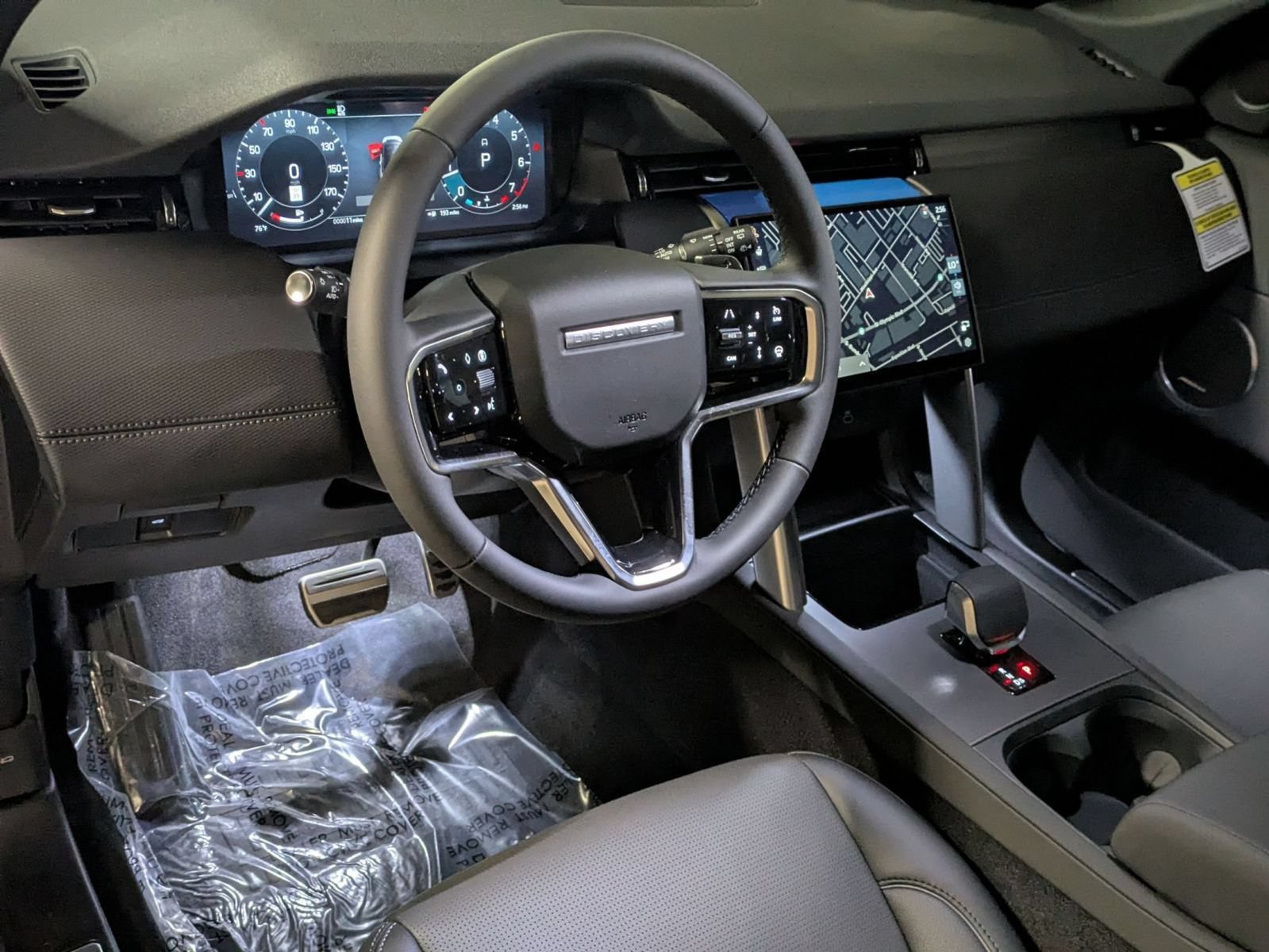 New 2026 Land Rover Discovery Sport Landmark AWD/4WD image 16