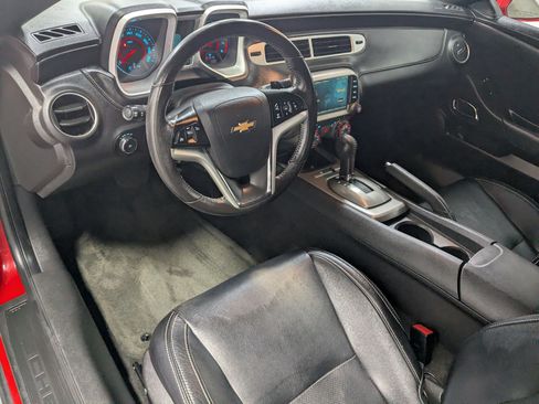 Used 2015 Chevrolet Camaro LT RWD image 12
