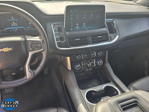 Used 2024 Chevrolet Suburban LT AWD/4WD image 20