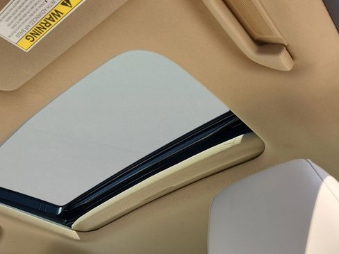 Certified 2025 Acura TLX w/ Technology Package image 16