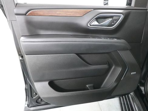 Used 2023 Chevrolet Tahoe High Country w/ Premium Package image 24