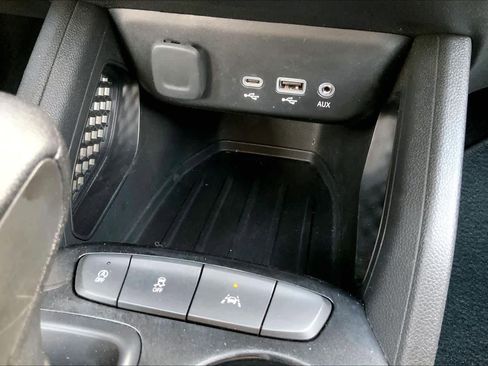 Used 2022 Chevrolet TrailBlazer LS image 28