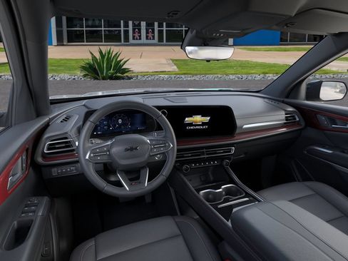 New 2026 Chevrolet Traverse Z71 w/ Driver Confidence Package AWD/4WD image 15