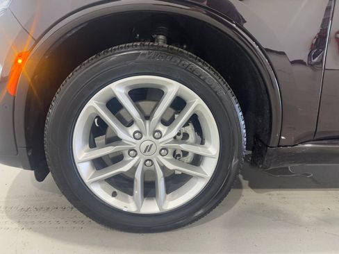 Used 2025 Dodge Durango GT AWD/4WD image 8