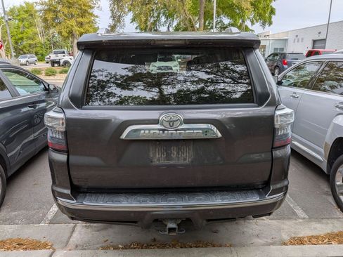 Used 2018 Toyota 4Runner Limited image 3