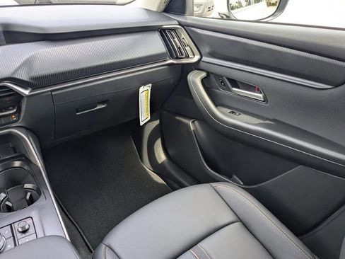 Used 2025 MAZDA CX-90 3.3 Turbo w/ Select Package image 21