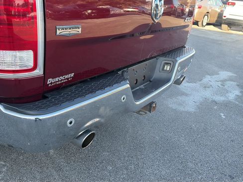 Used 2017 RAM 1500 Laramie w/ Convenience Group image 10