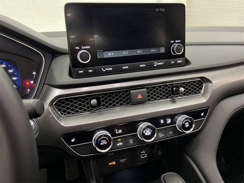 Used 2025 Acura Integra image 18