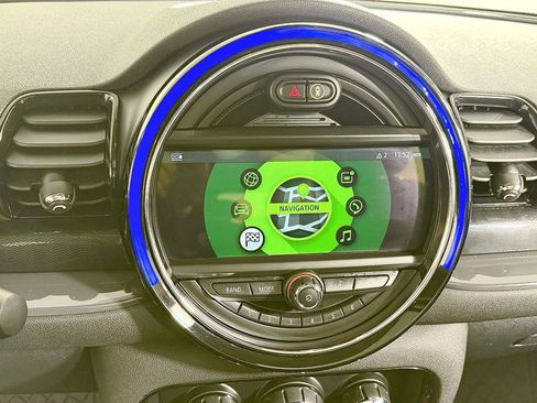 Used 2019 MINI Cooper Clubman ALL4 image 26