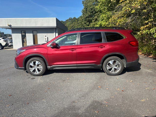 Certified 2024 Subaru Ascent Premium w/ Convenience Package AWD/4WD image 3