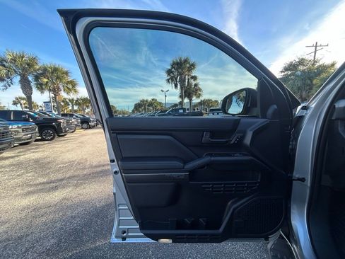 Used 2025 Toyota 4Runner TRD Off-Road Premium image 29