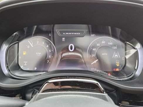 New 2025 RAM 1500 Limited AWD/4WD image 24