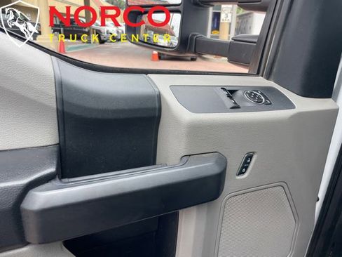 Used 2017 Ford F250 XL w/ Power Equipment Group image 14