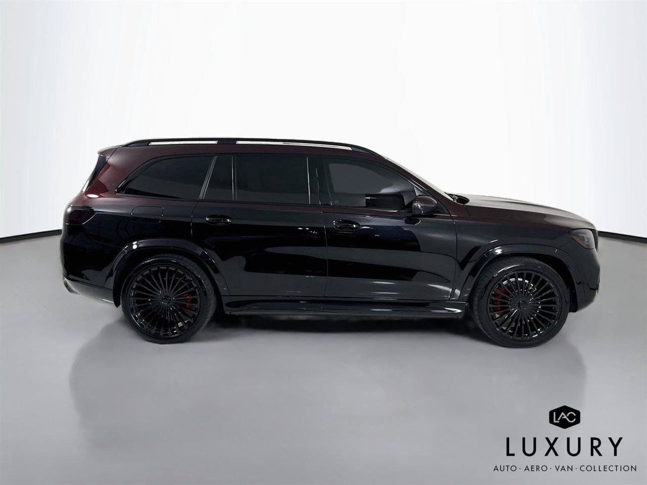 Used 2024 Mercedes-Benz Maybach GLS 600 4MATIC image 5