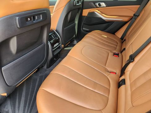 Used 2022 BMW X5 sDrive40i w/ M Sport Package RWD image 22